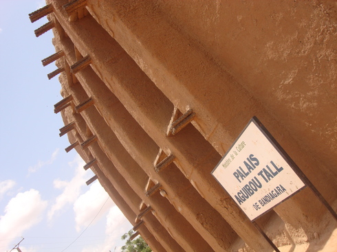 Palais Aguibou Tall, descendant de l'Almamy et dernier Roi de Bandiagara