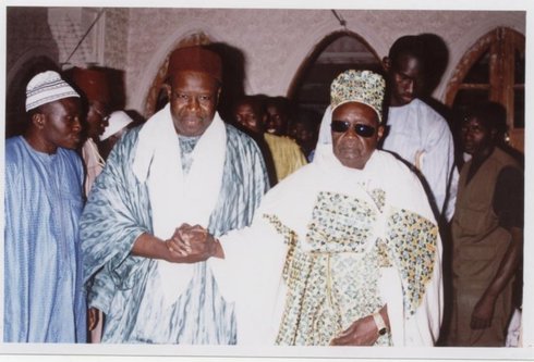 Visite à Fass du Khalife Général des Tidianes Serigne Mansour SY Boroom Daaraji