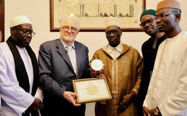 Grande mosquée de Paris : Seydil Hadji Malick Sy distingué de la Médaille des Bâtisseurs de mosquées